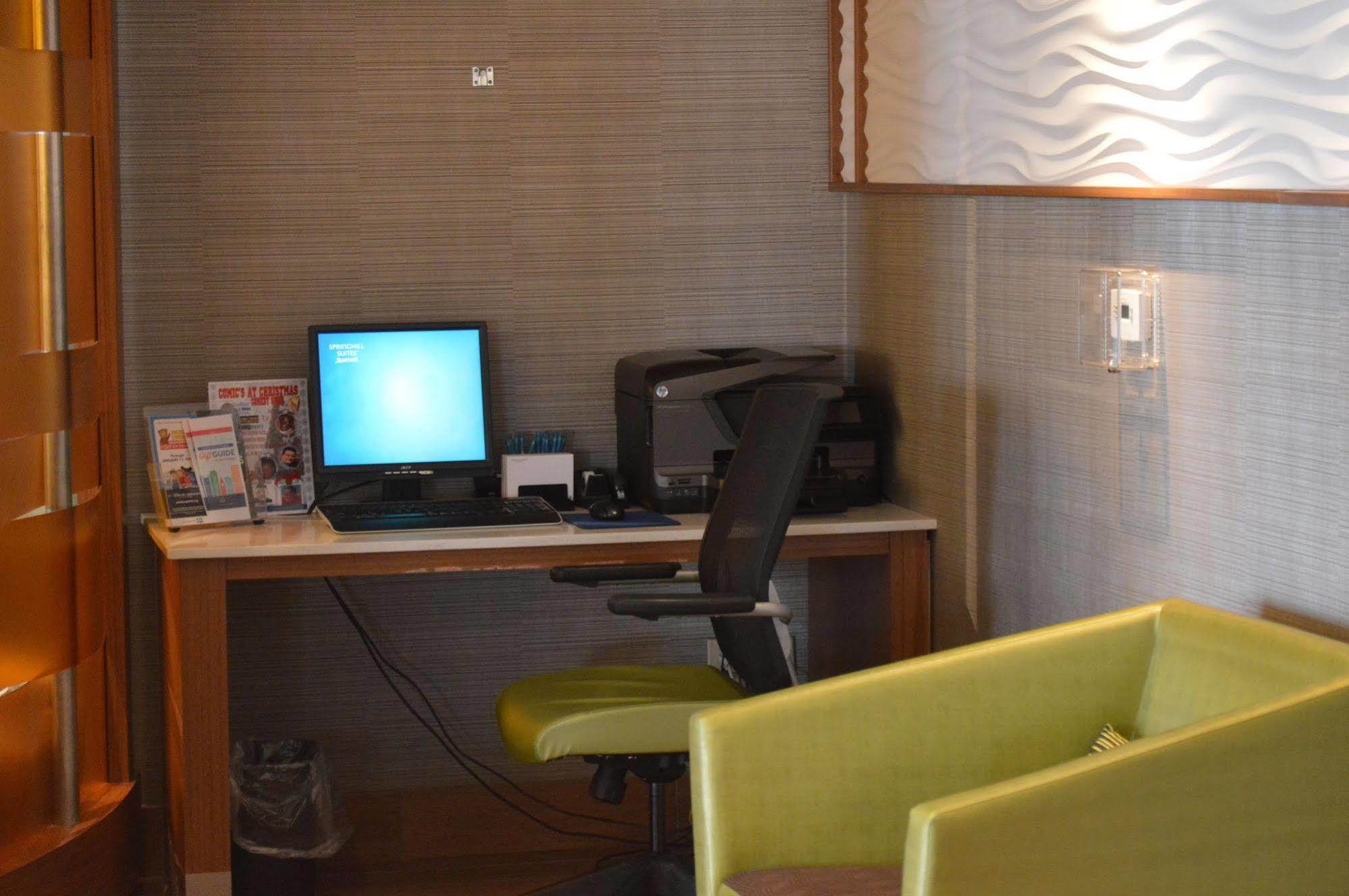 Springhill Suites Pittsburgh Monroeville Exterior photo